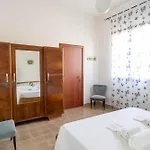Casa Surachi E Mesu Διαμέρισμα Sa Rocca Tunda