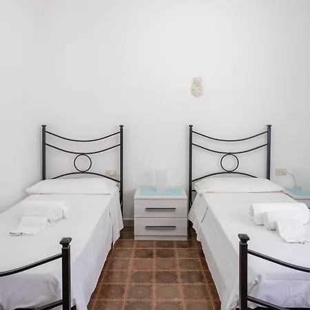 Casa Surachi E Mesu דירה *