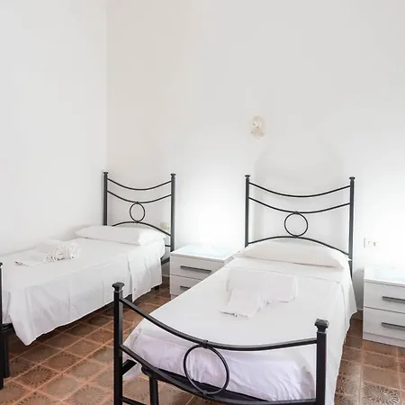 Casa Surachi E Mesu * Sa Rocca Tunda