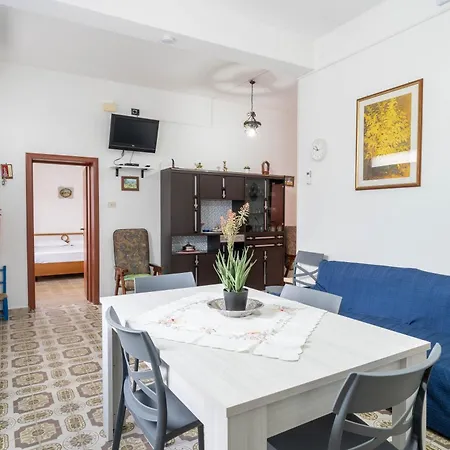 Διαμέρισμα Casa Surachi E Mesu